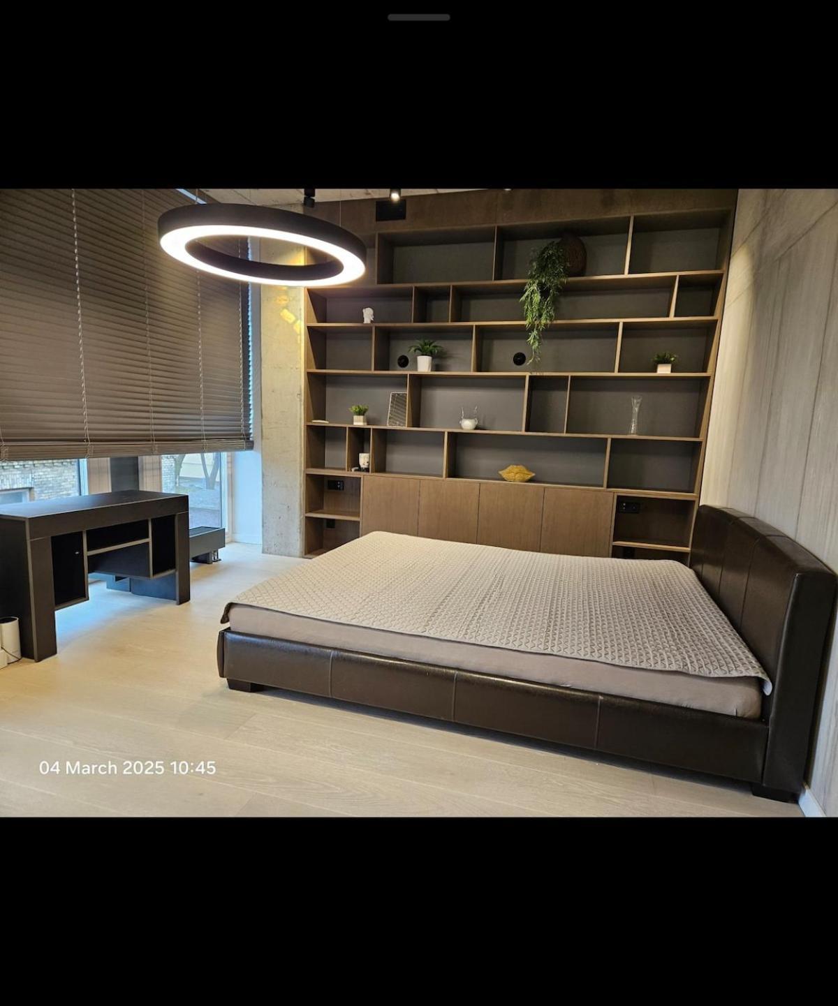Happy Vip Lounge, Self Check-in, Parking Butas *